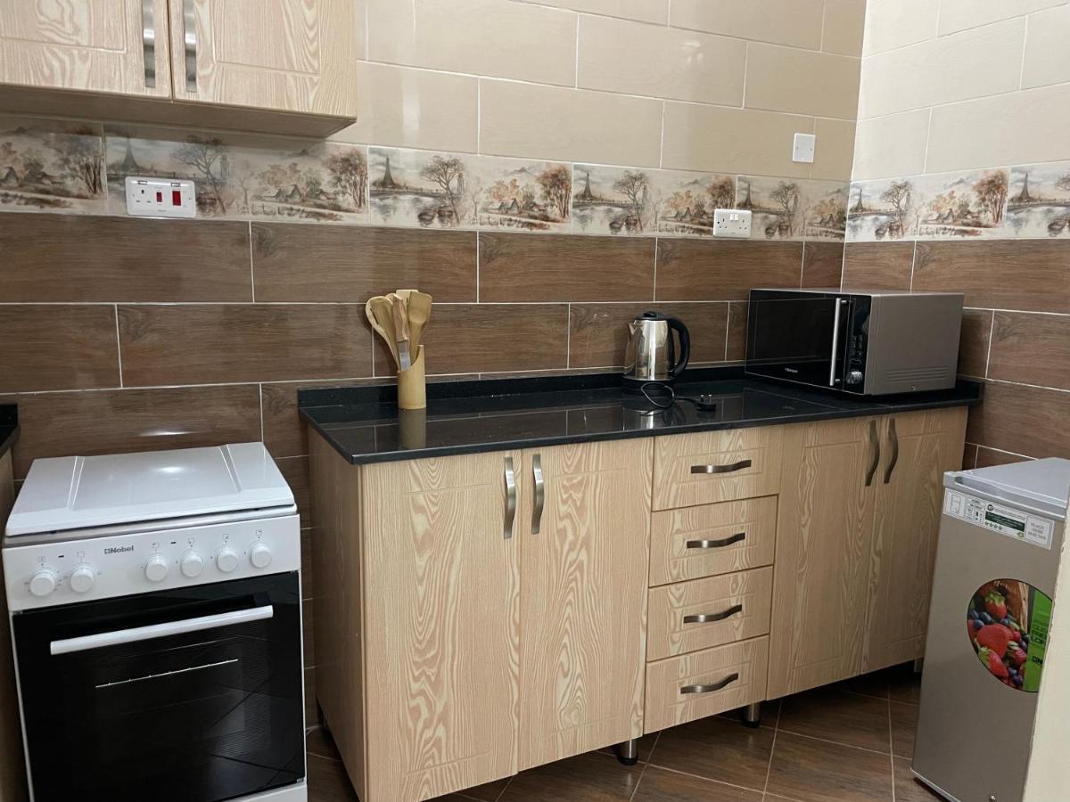 Jaffa Suites Кампала Экстерьер фото