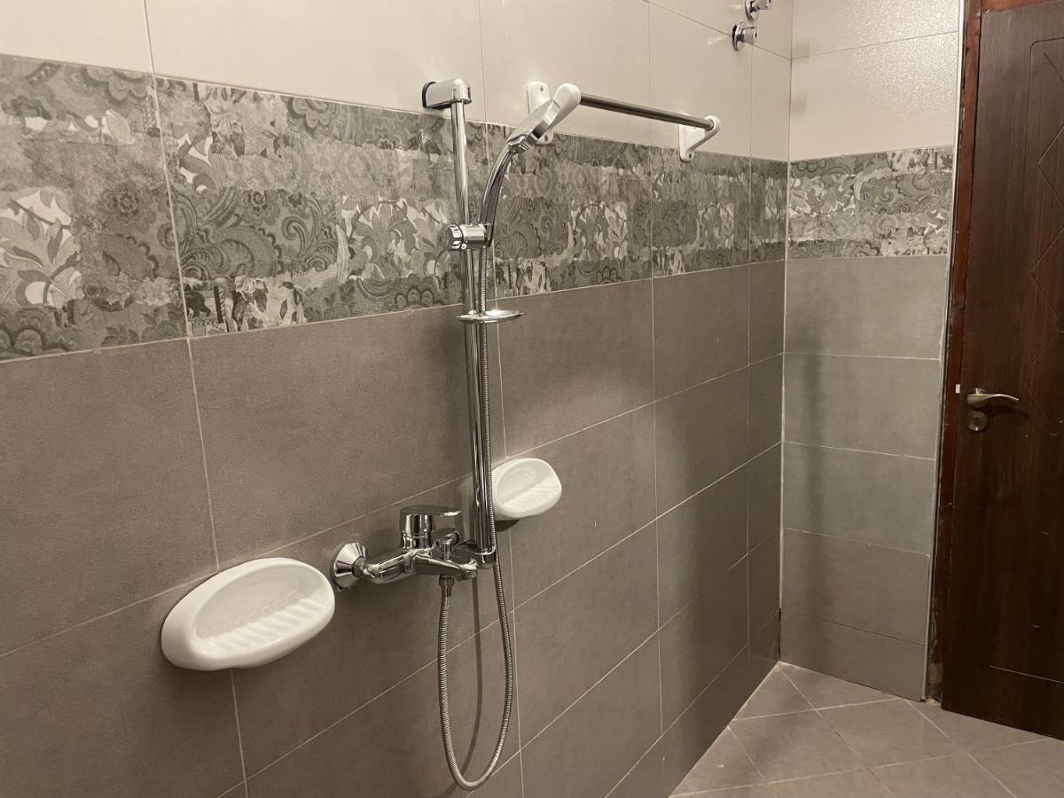 Jaffa Suites Кампала Экстерьер фото